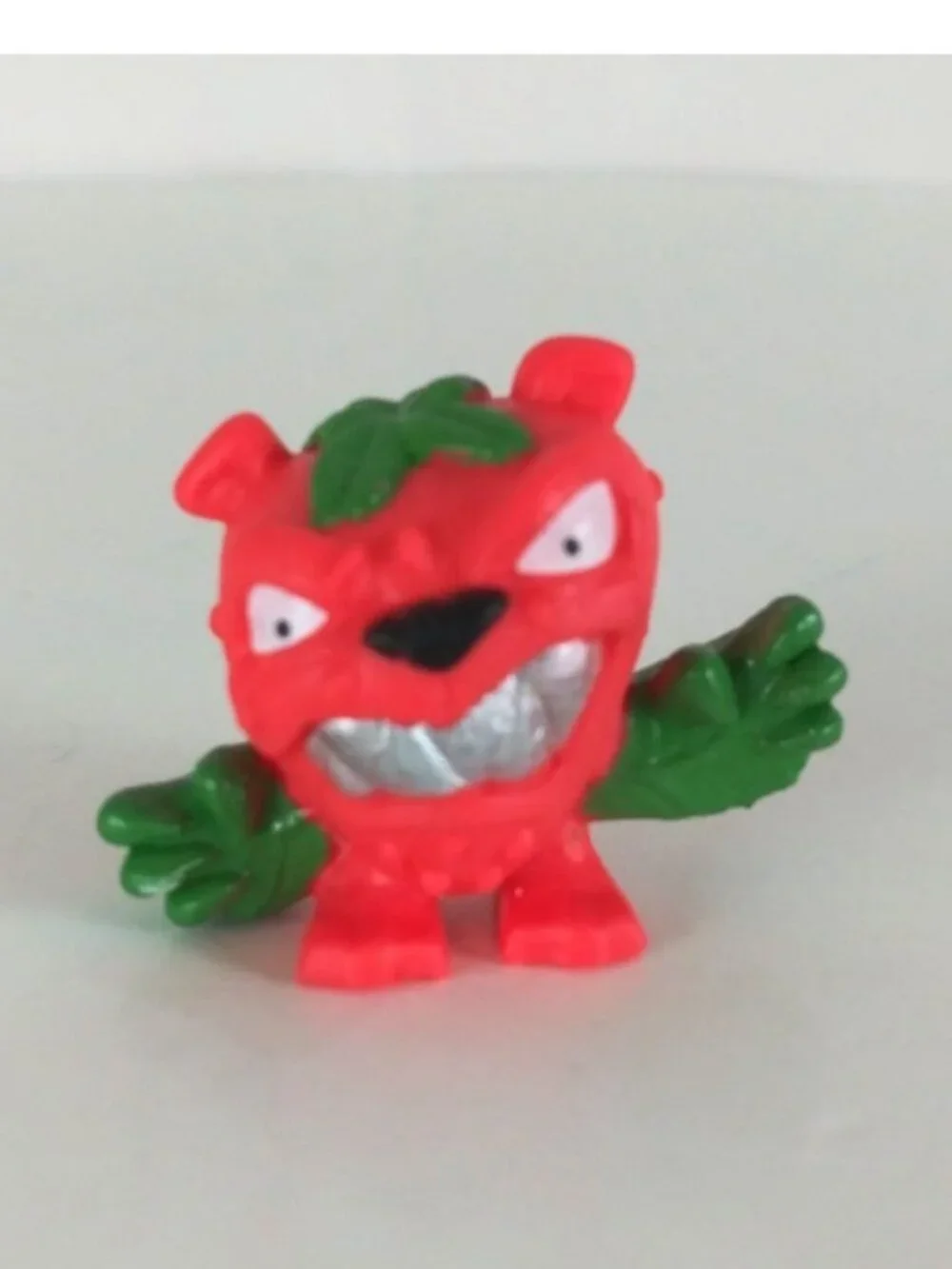 Mr. Beast Labs Swarms Hyper Fusion Series Snack Squad Roarberry